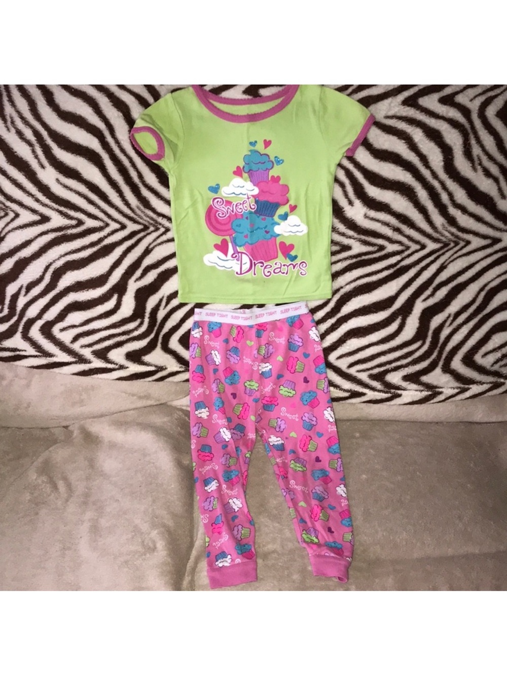 Garanimals 3T Kids Sweet Dreams Cupcake Pajama Set - Pink & Green